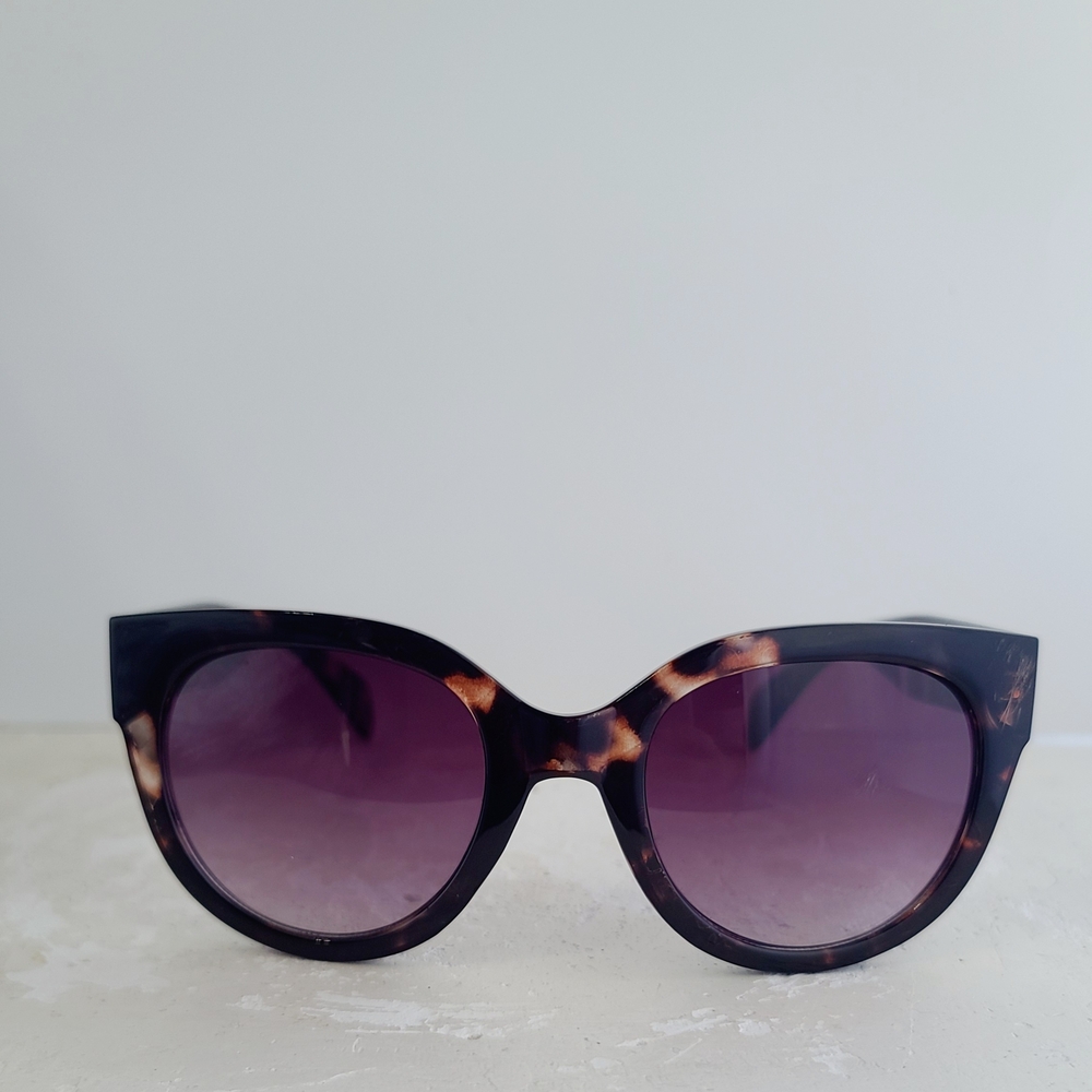 Forever 21 Tortoise Shell Sunglasses with Purple Lenses
